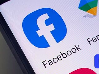 Táto nová funkcia ťa ochráni pred tým, aby ti hacker ukradol účet na Facebooku. Určite si ju aktivuj, keď ju budeš mať dostupnú!